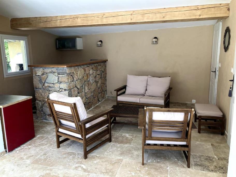 Maison 8/10 Pers Au Calme Absolu Draguignan Bagian luar foto